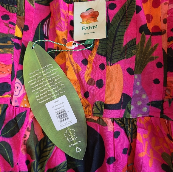 Farm Rio Pop Leopards Blouse Size Small NWT Valentine's Spring Beach Vacay - Picture 16 of 16